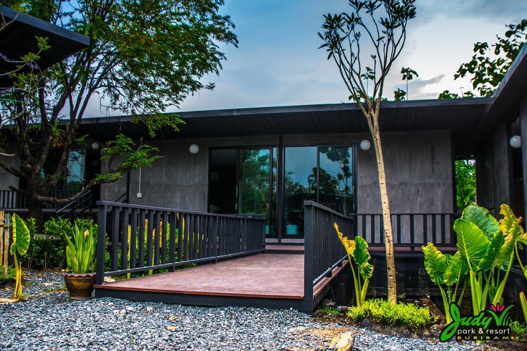 Buriram Judy Park & Resort Exterior foto